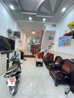 Nhà 3 Tầng 46m2 mặt tiền hẻm đường Tám Danh P4 Q8