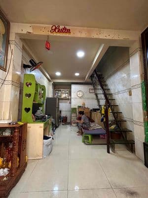 20m ra mặt tiền đường 3 tầng lầu 3 phòng ngủ chỉ. 2xx tỷ