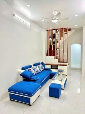 Hiếm Đống Đa! Gần hồ , ngõ nông , gần OTO - 36m2 x 3MT . Đẹp