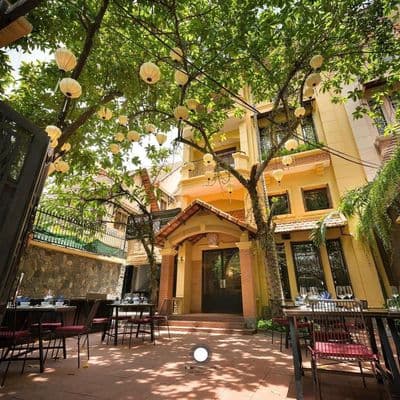 CHO THUÊ BIỆT THỰ 15M X 25M TRỆT 2 LẦU ÁP MÁI