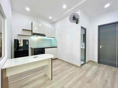 Căn hộ 1 phòng ngủ có ban công riêng đường đặng thuỳ trâm gần văn lang