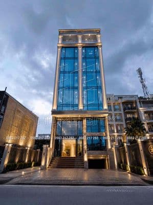 CHO THUÊ TOÀ OFFICE SỬ DỤNG HƠN 1000M2 MẶT TIỀN QUẬN