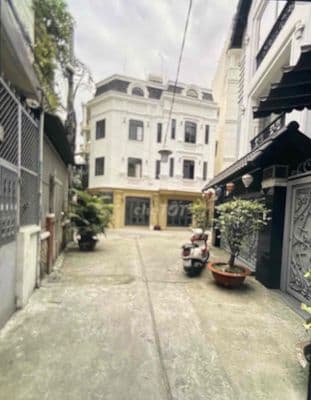 Hẻm 4m Nguyễn Hiền ( CX Đô Thành ) Q 3, ngang 5x11 4 tầng