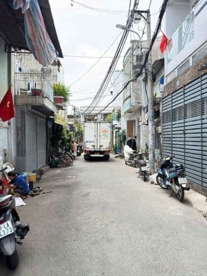 Bán Nhà HXT ĐƯỜNG LÊ NGÃ 3 TẦNG giá rẻ