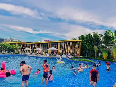 Biệt thự nghĩ dưỡng, cho thuê, 170m2, 1 trệt 2 lầu, 1 tum, Đức Hòa