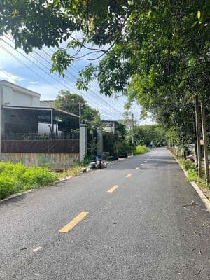 Ra gấp lô đất Hoà Lợi, Bến Cát- gần VSIP2- đường oto 6m- sẵn thổ cư