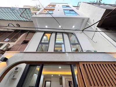 NHÀ Ở CAO CẤP NGAY TRẦN QUANG DIỆU, DT 4x6, SỔ SẴN, GIÁ *** 5TỶ9