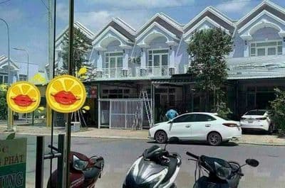 Bán Nhà Lầu mái thái KĐT Thịnh Gia, Bình Dương