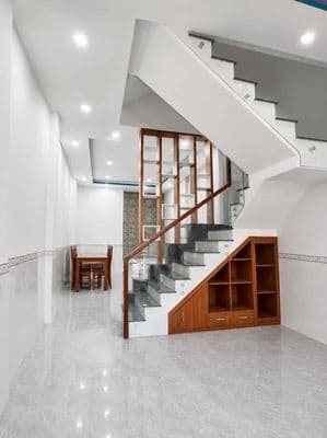 CẦN BÁN NHÀ HẺM Ô TÔ – NGANG KHỦNG 7.2M – 115M² – 3 TẦNG – CHỈ 6 TỶ