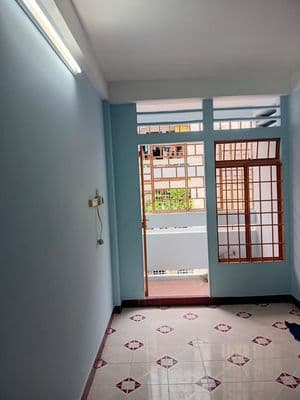 Cho thuê nguyên căn chung cư phường 03 quận 4 - 50m2