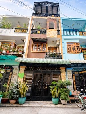 CHỈ 90TR/M² – CÓ NGAY NHÀ 4 TẦNG HẺM Ô TÔ TRÁNH GIÁP TÂN PHÚ