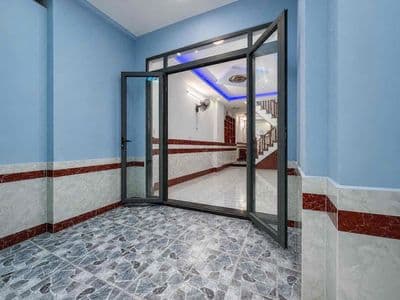 NHÀ ĐẸP NGAY CHỢ ĐÔNG BẮC - 53m2 - 2 TẦNG