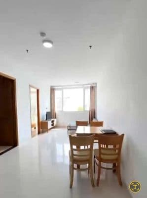 Pass gấp căn hộ 2pn, có ban công máy giặt, full nt chỉ 10.5tr