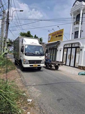 nhà 2 lầu tân kim QL50 đường xe hơi giá rẻ