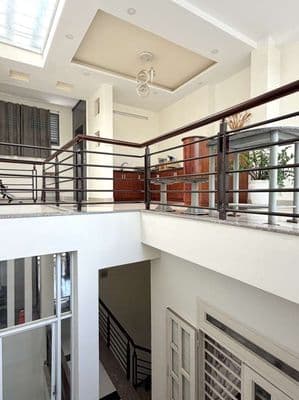 134m2 HXH 8m THÍCH QUẢNG ĐỨC *4 TẦNG 7 PN thang máy, garage chỉ 21 tỷ