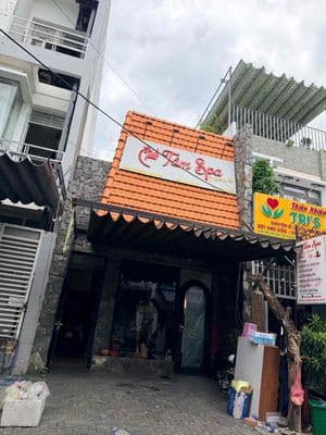 BÁN NHÀ ĐỖ NHUẬN - SÁT CHỢ HOÀ MỸ "Đúng một bước chân ra đến chợ Hoà M