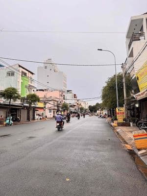 MẶT TIỀN PHẠM VĂN BẠCH-KINH DOANH ĐA NGHÀNH NGHỀ 4x23M ,VỊ TRÍ ĐẸP-QTB