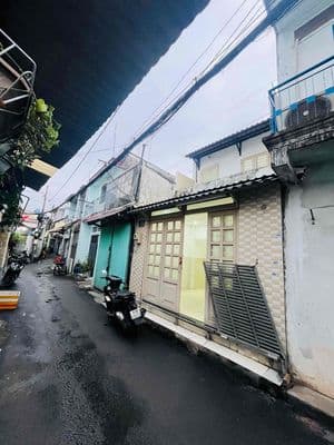 Nhà gần chợ gò vấp - sân bay tsn - đh công nghiệp
