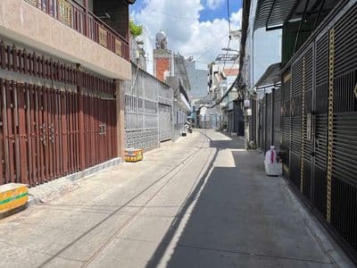 Diện tích khủng 140m2-Hẻm ba gác-Nguyễn Ảnh Thủ-Hẻm sát mặt tiền.