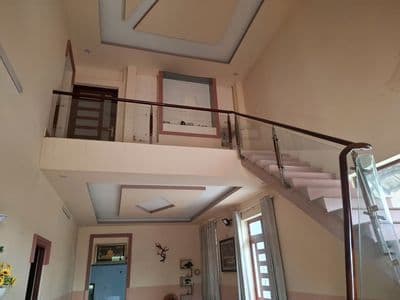 Nhà 1 trệt 1 lầu. 5 phòng ngủ, gần KCN Phước Đông. 2,3 tỷ