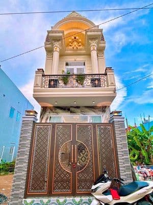 Nhà lầu mới đẹp hẻm 112 đường Hoàng Quốc Việt, An Bình, Cần Thơ