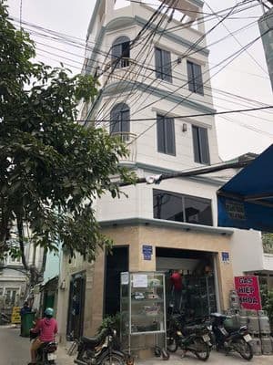 BÁN NHÀ QUẬN BÌNH THẠNH 2 MẶT TIỀN, HẺM XE TẢI