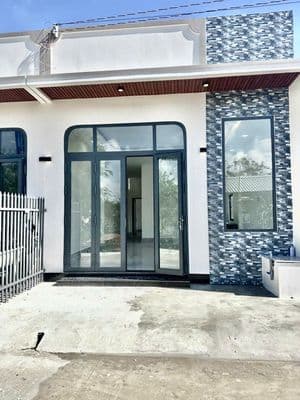 Bán căn nhà mới xây trung tâm Trảng Bàng chỉ 930tr