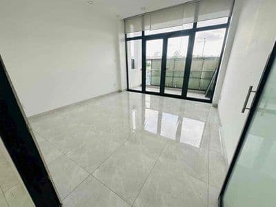 cho thuê nguyên căn mặt tiền DQH, 4x22