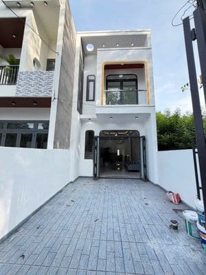 CHÍNH CHỦ BÁN GẤP NHÀ 1 LẦU 1 TRỆT NẰM CUỐI ĐƯỜNG HUỲNH VĂN NGHỆ