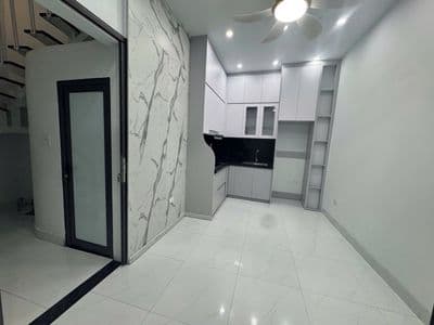 Bán nhà 4 tầng Lò Đúc 26m2, 3.65 tỷ, gần hồ