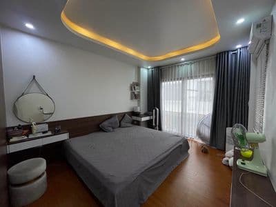 Bán chung cư Phạm Văn Đồng 60m2 2PN giá hơn 4 tỷ
