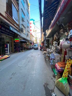 Bán nhà Mỹ Đình, 30m2, 5 tầng, 3 ngủ, full nội thất