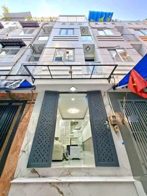 nhà bán 2 lầu, sân thượng gần cầu Phú Xuân