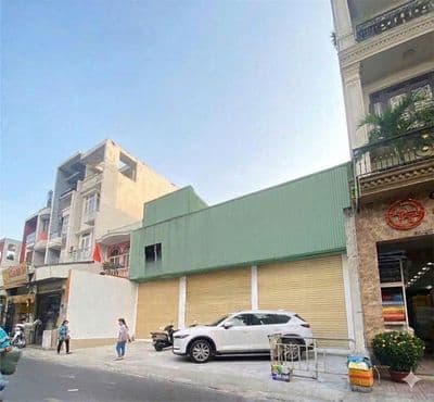 Ngang 12m Dài 25m - 1 Lầu - Ngay Bàu Cát