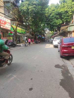 Nhà bán Hoàng Quốc Việt, Cầu Giấy, Kinh doanh đỉnh