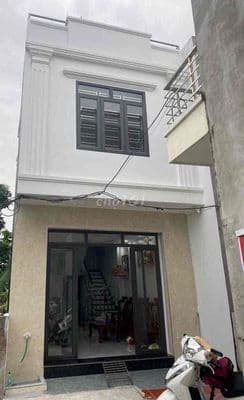 cần bán nhà