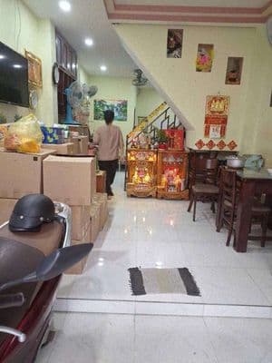 bán nha 2 tang huỳnh tấn phát gan ngã tư phú thuận