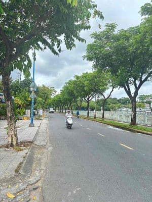 Cần bán gấp căn nhà.