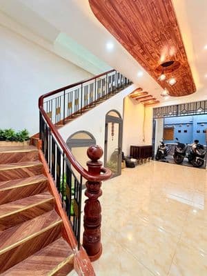 Hơn 6Ty,Có Nhà Phan Xích Long Phú Nhuận,50m2 ,hẻm thông