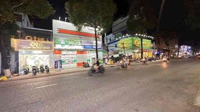 NHÀ MẶT TIỀN TRẦN VIỆT CHÂU THU NHẬP ỔN ĐỊNH,HỖ TRỢ VAY NGÂN HÀNG