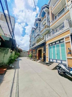 HẺM XE HƠI 7M HƯƠNG LỘ 2 - 4 TẦNG 4 X 13M - CHỈ HƠN 5T