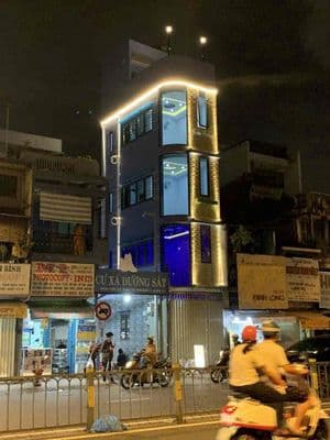 Nhà thuê góc 2 mặt tiền Lý Thái Tổ (5 tầng) - Quận 3
