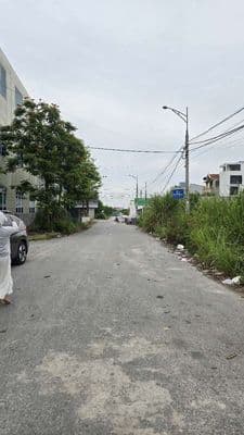 bán đất, cho ai có thiện chí.