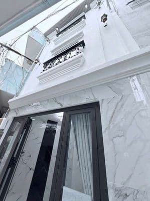BÁN NHÀ NHỎ GIÁ NHỎ SỔ HỒNG RIÊNG