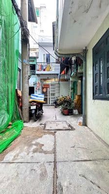 bán nhà H3m đường Tân thành 23m nhà 2 tầng giá rẻ