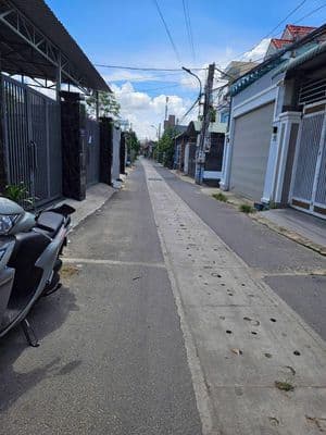 Nhà Phú Hoà Nhánh Hẻm Caphe Koi