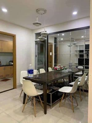 Tiệc vời, 2PN 2WC Bán Him Lam (có sổ) 4t6 giá tốt để em