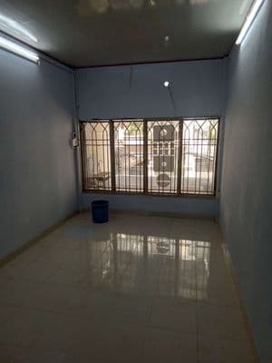 Hẻm 8m Nguyễn Đình Chiểu p2q3, trệt 1 lầu 3p3wc, shop, nail..