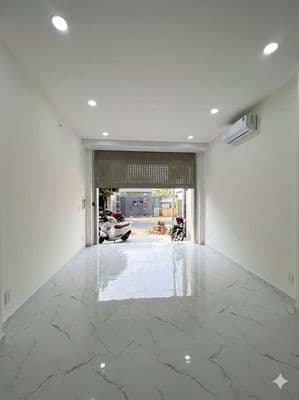 Mặt tiền Lê Quang Định - Nguyễn Bỉnh Khiêm,4 tầng, 4.5x16.5m, chỉ 25tr