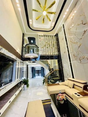 NGAY NGÃ TƯ GA GIÁP GV-TL 27-62M2-HXH NGỦ-5TẦNG-4PN-NHÀ MỚI-6TỶ7 TL